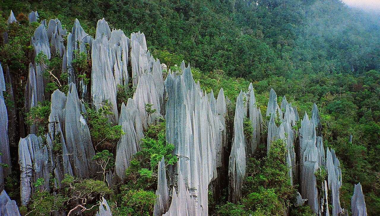 মুলুর চূড়াগুলি