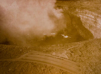 Kīlauea's 1934 eruption: An exciting interlude between years of vol...