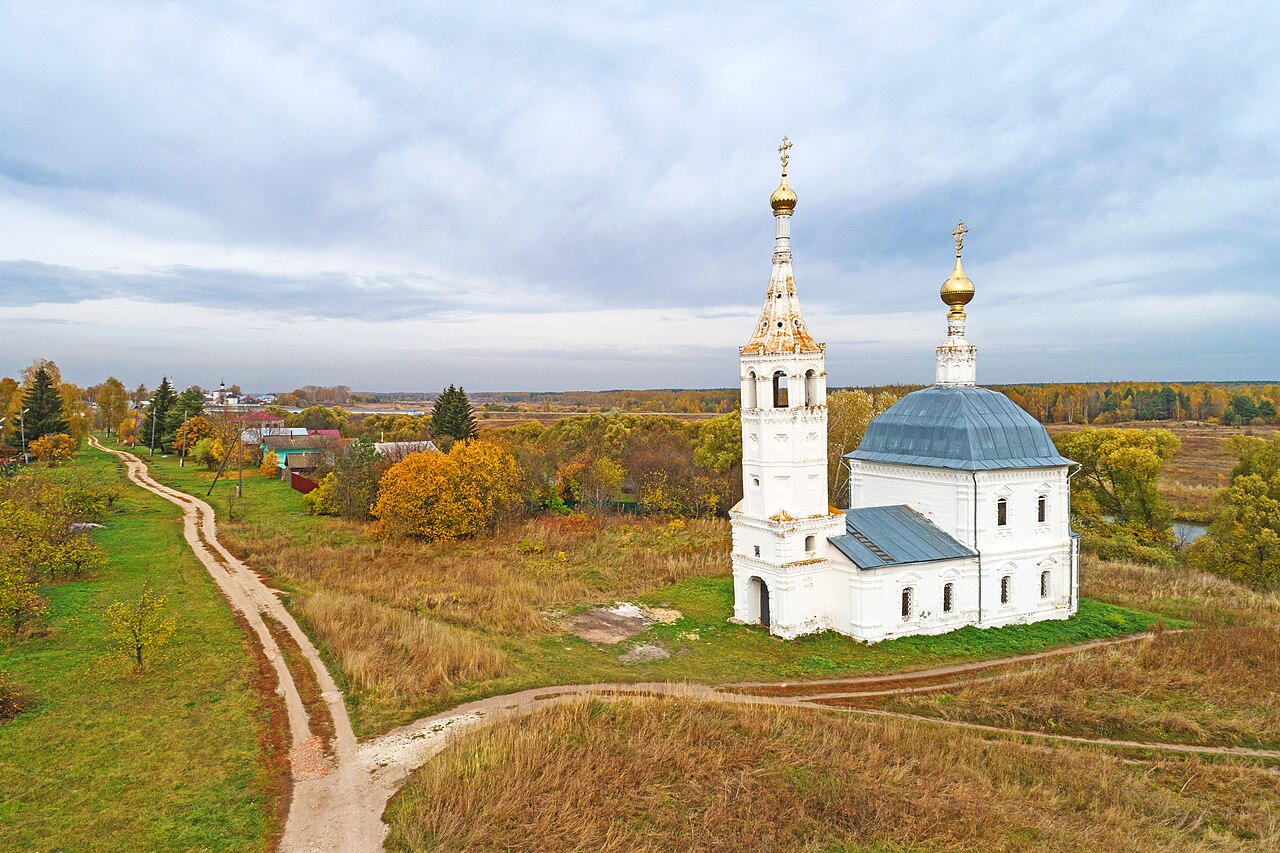 Воскресенская церковь в Новосёлке Нерльской
