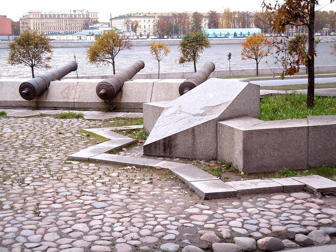 Фрагмент мемориала "Крепость Ниеншанц".