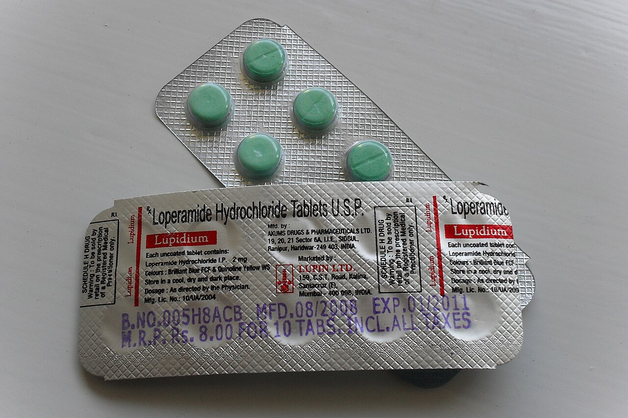 লোপেরামাইডের একটি প্যাকেট।