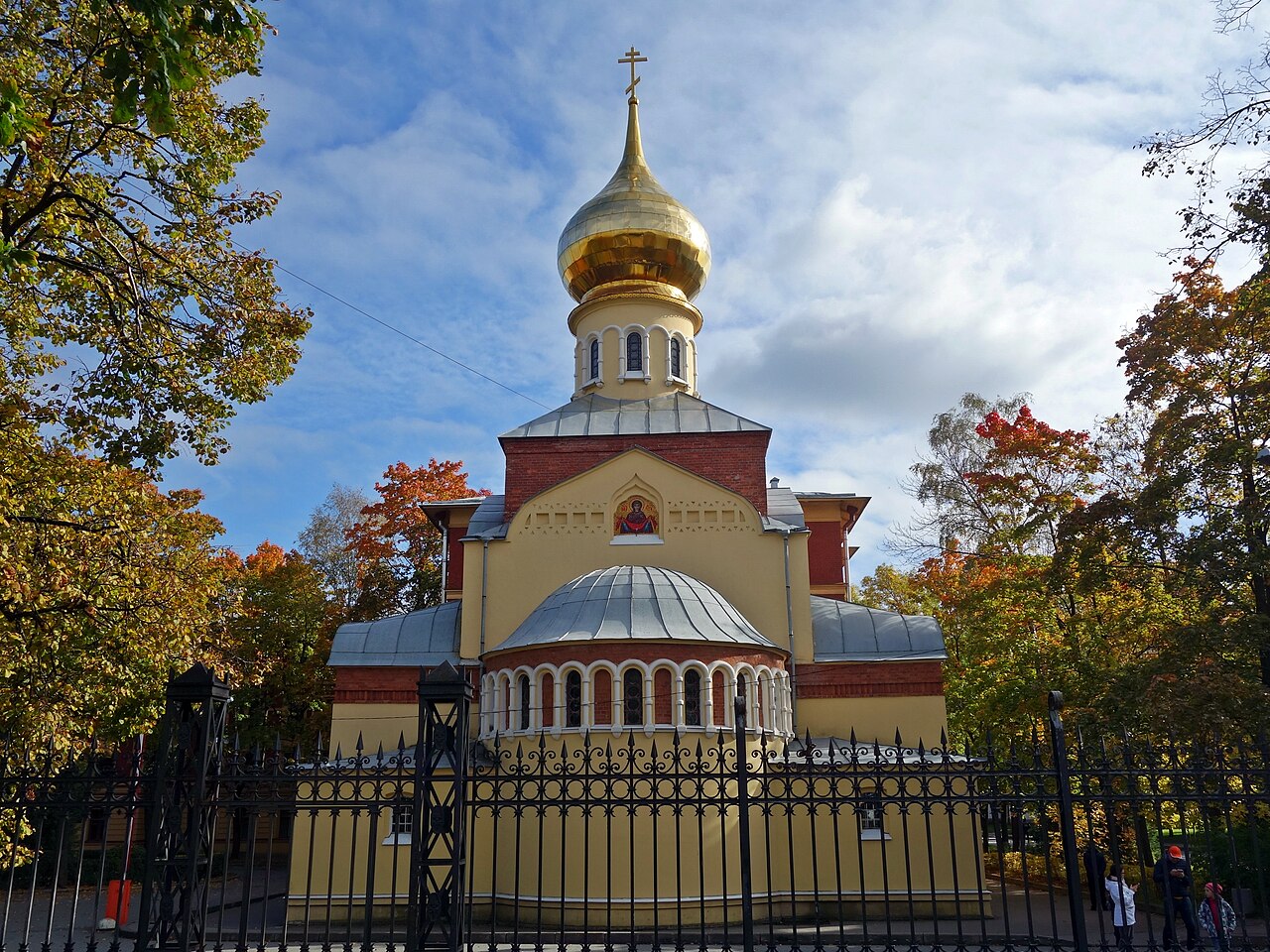 Покровская церковь у Политеха