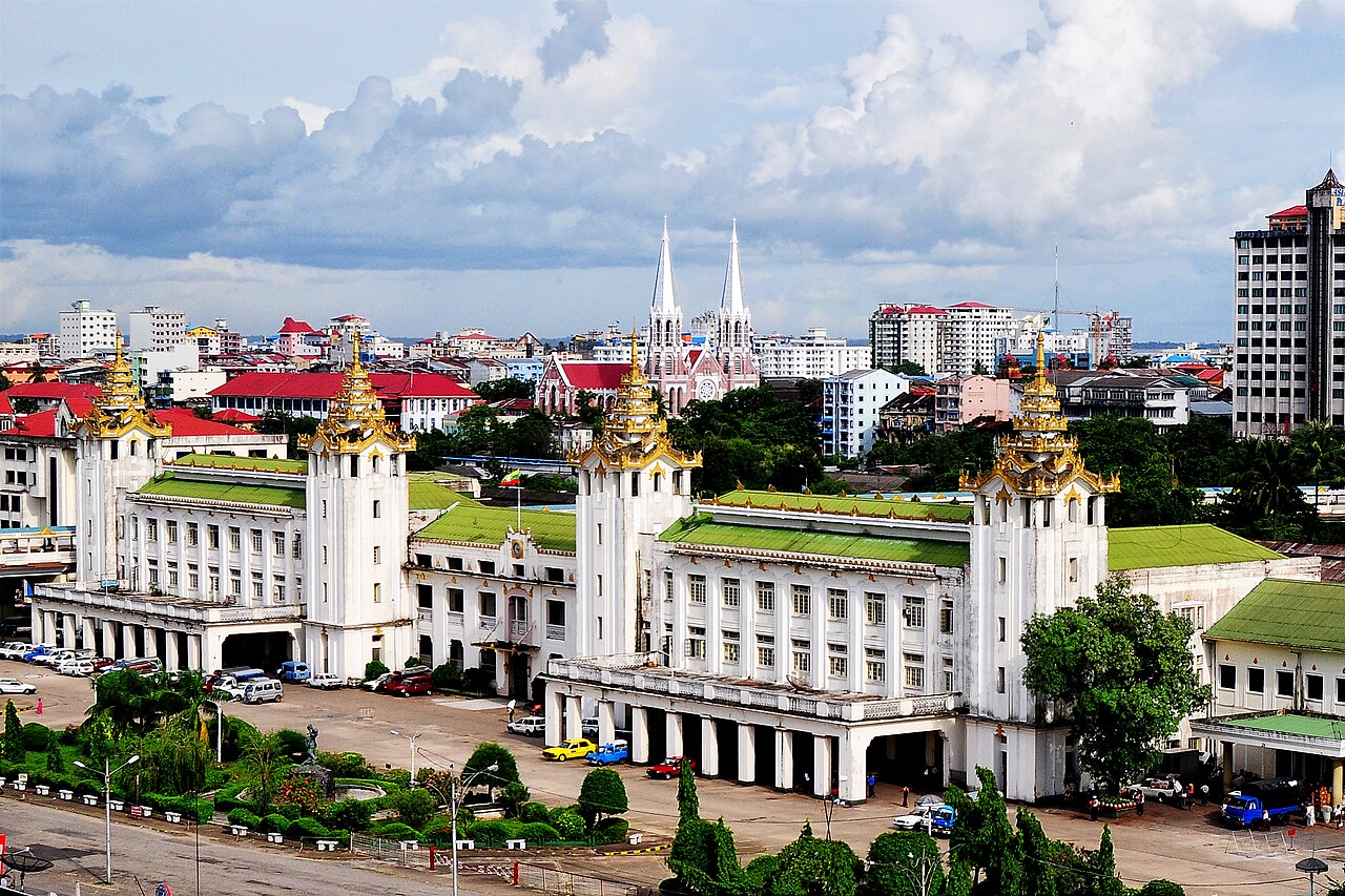 ইয়াঙ্গুন রেলওয়ে স্টেশন