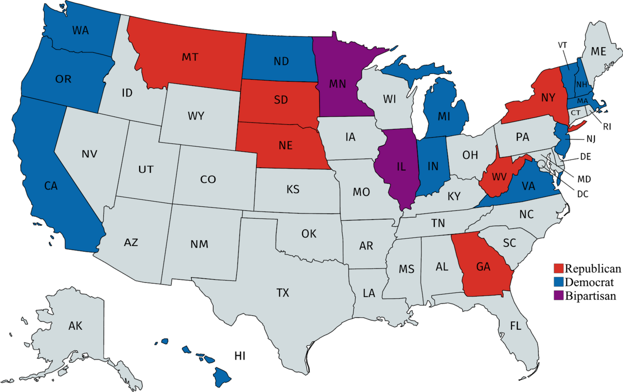 Map of Right to Repair Legislation in the U.S: Red - Republican introduced legislation, blue - Democrat introduced legislation, purple - bipartisan coalition introduced legislation.