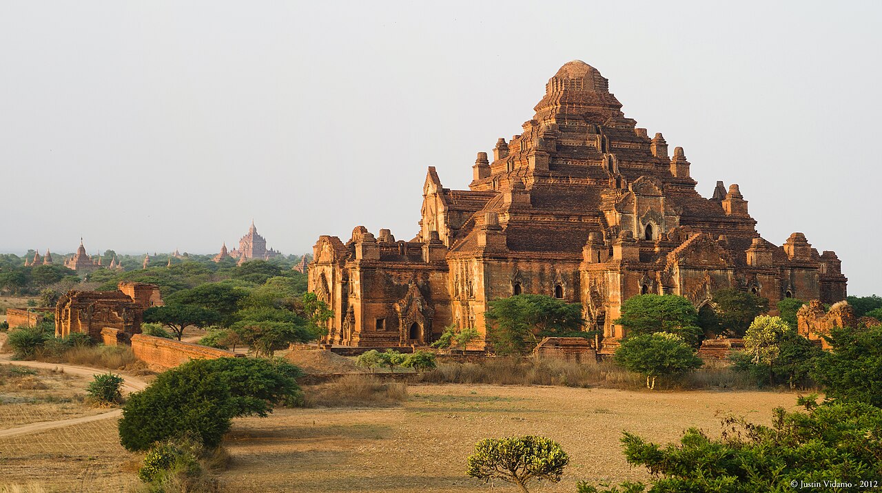 ধাম্মা ইয়াঙ্গি মন্দির