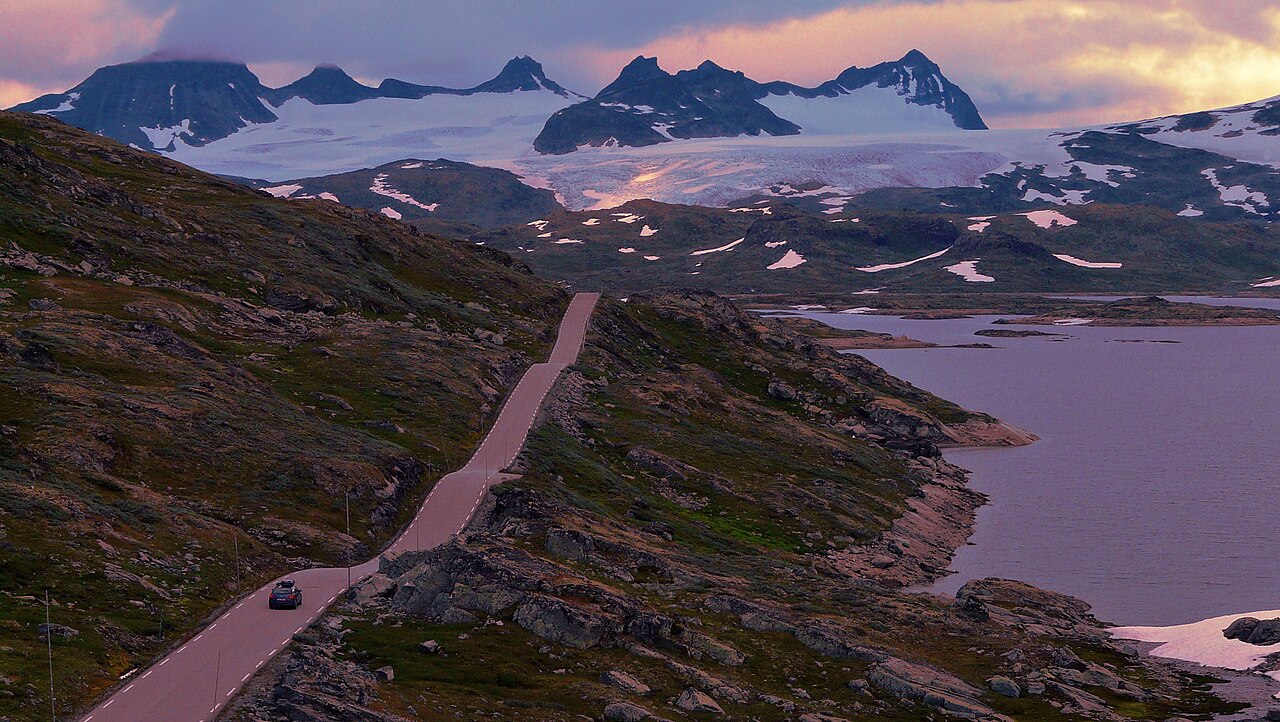 A view from road 55 at Sognefjellet