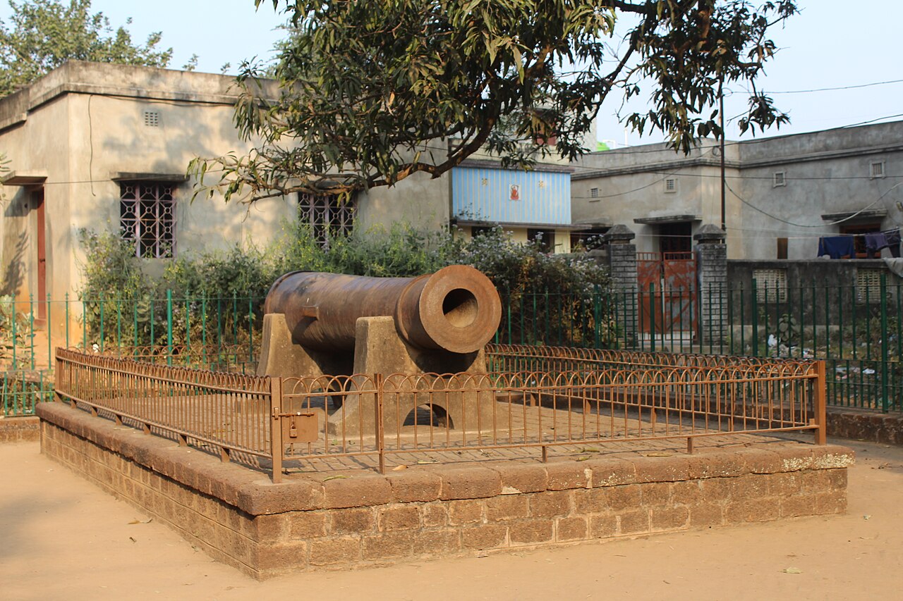 দলমাদল কামান
