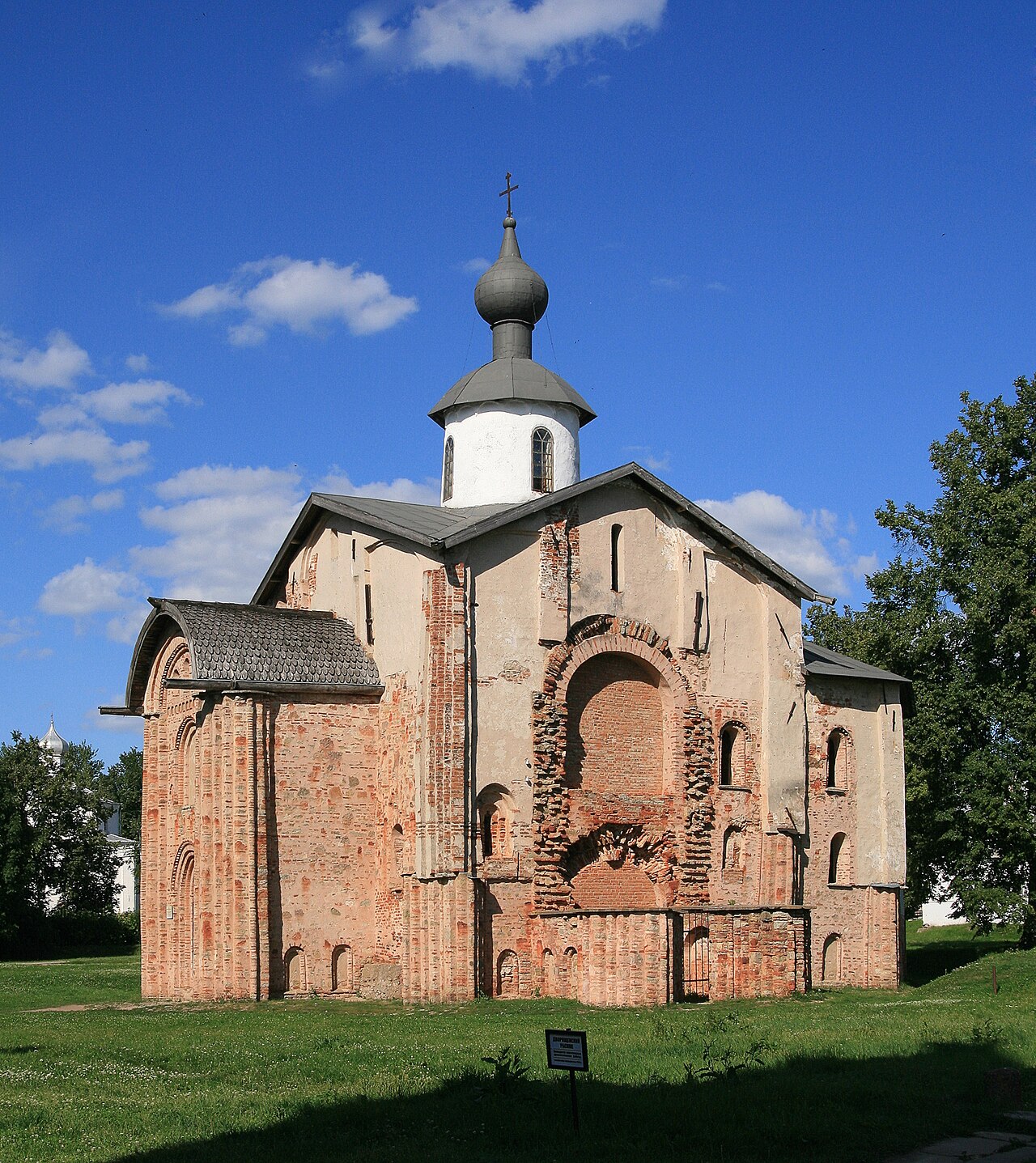 Церковь Параскевы Пятницы на Торгу