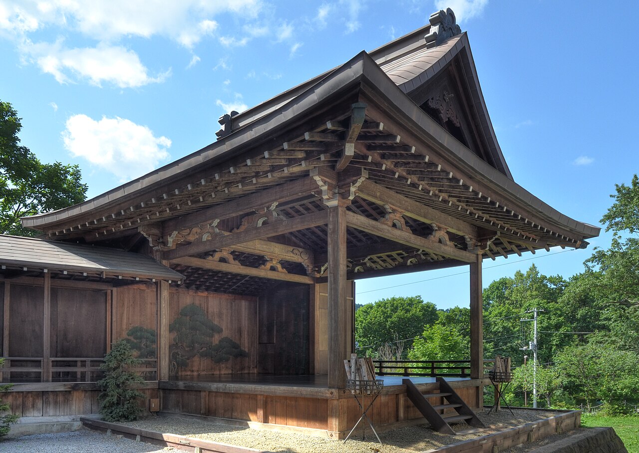 屋外の能舞台