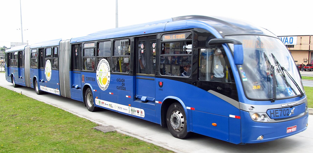 Скоростной автобус.