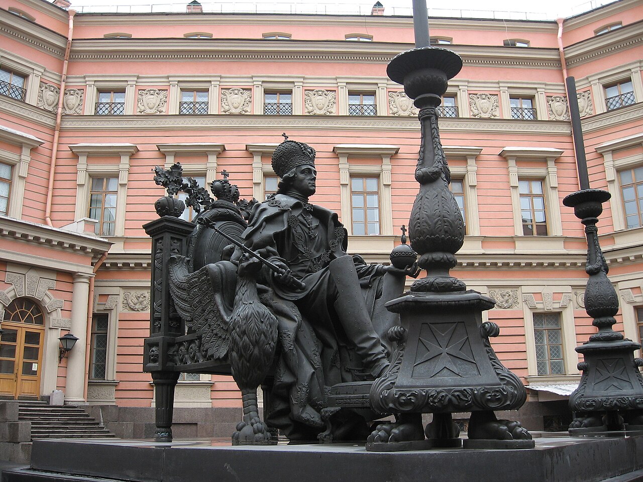 Памятник Павлу I