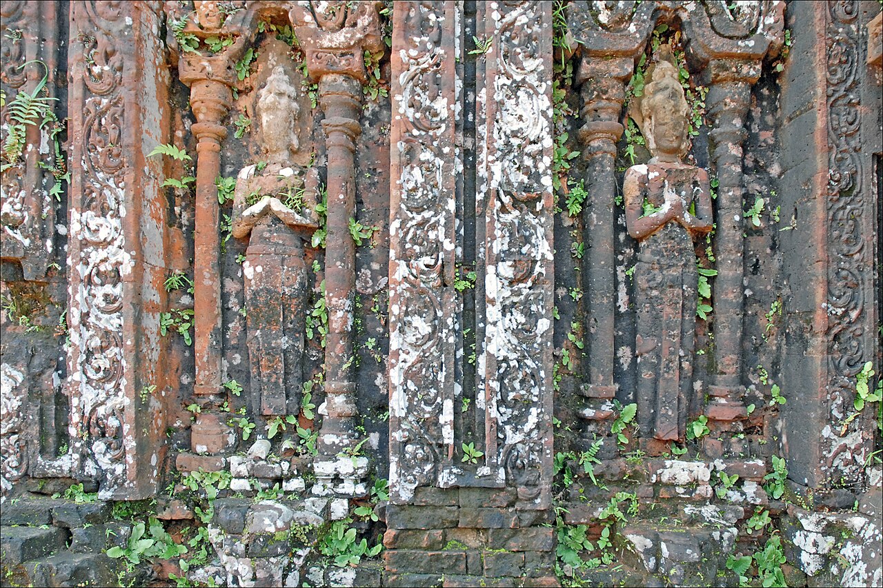 খোদাইকৃত বিবরণ