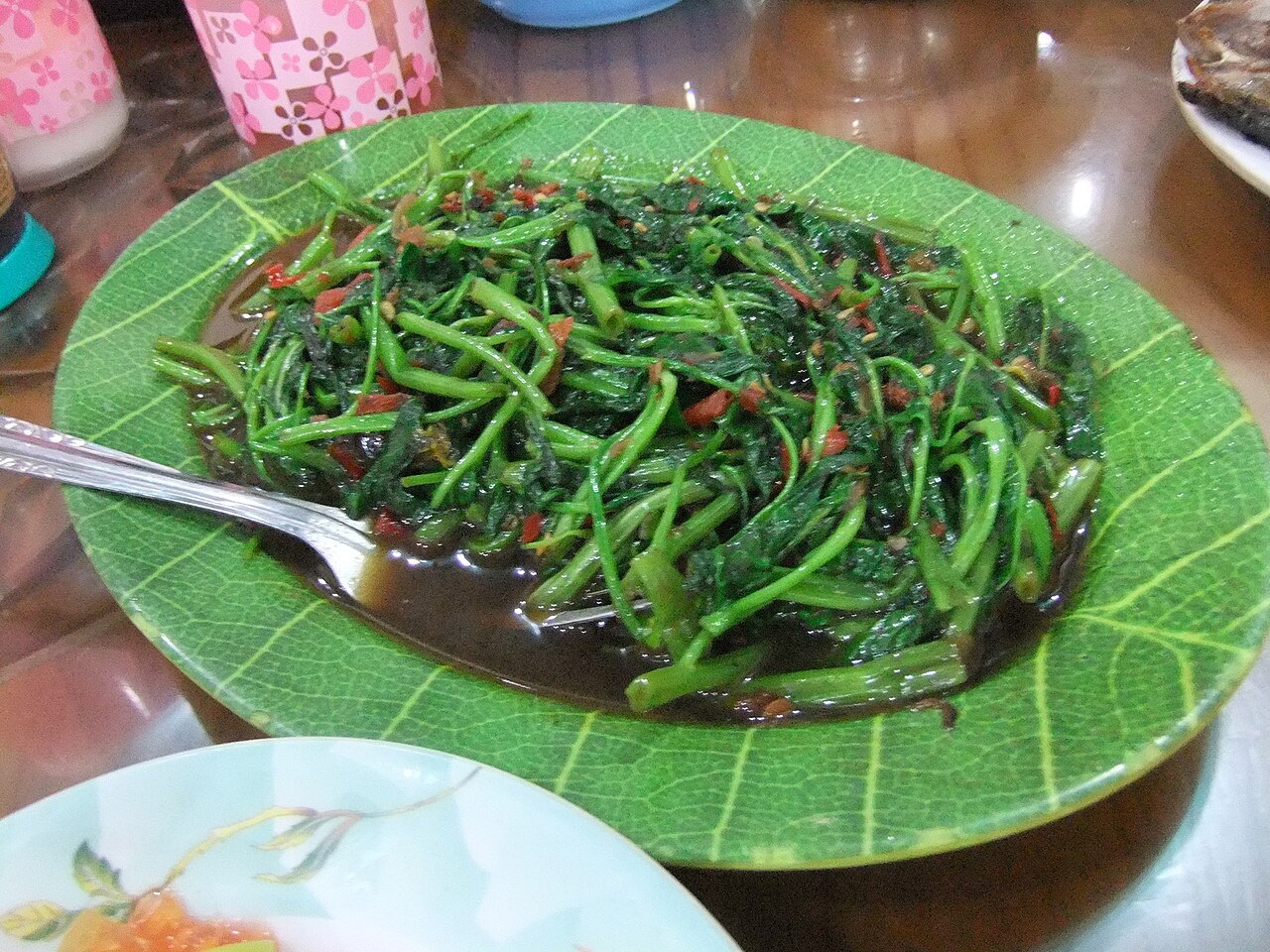 Kangkung cah terasi di Parepare