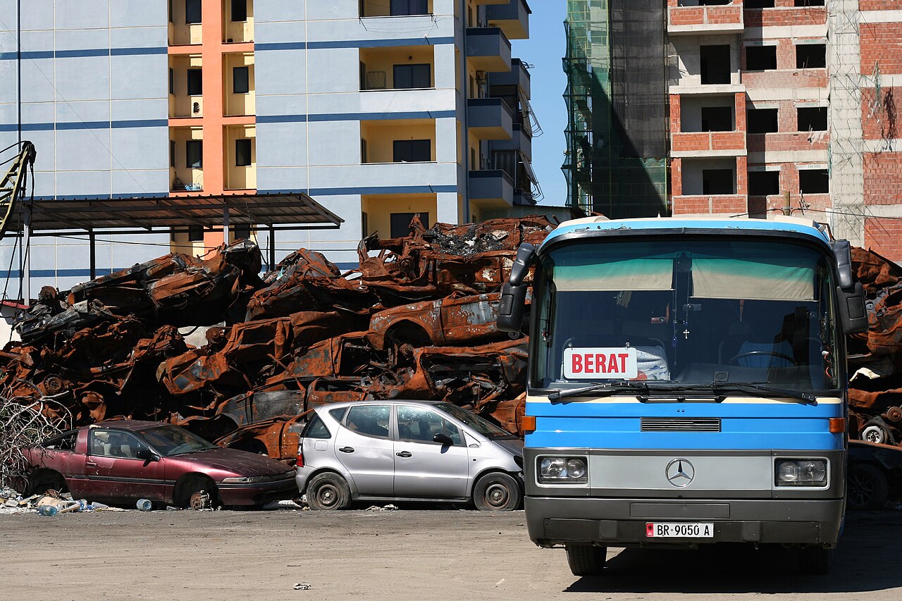 Тиранская «автостанция»