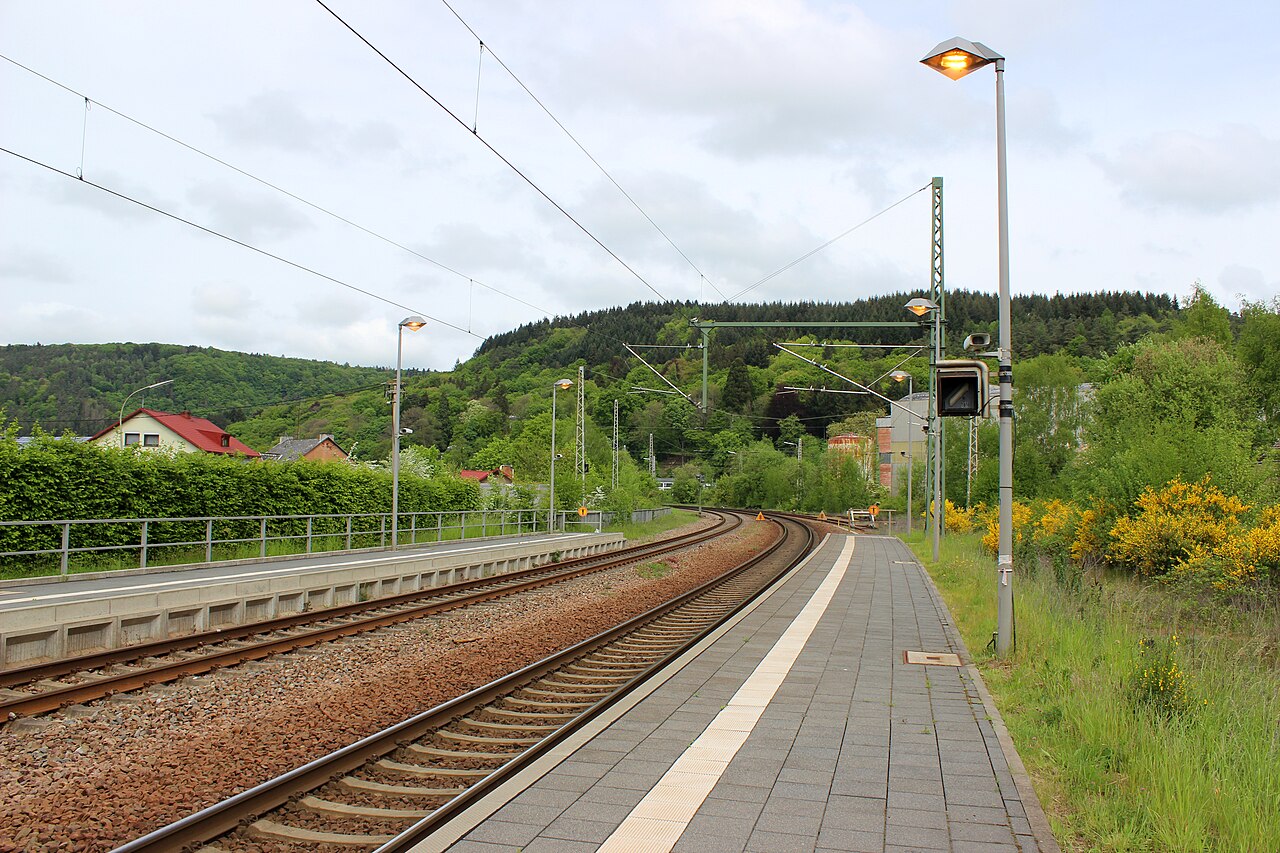 ザールラントは鉄道網が比較的充実しています。