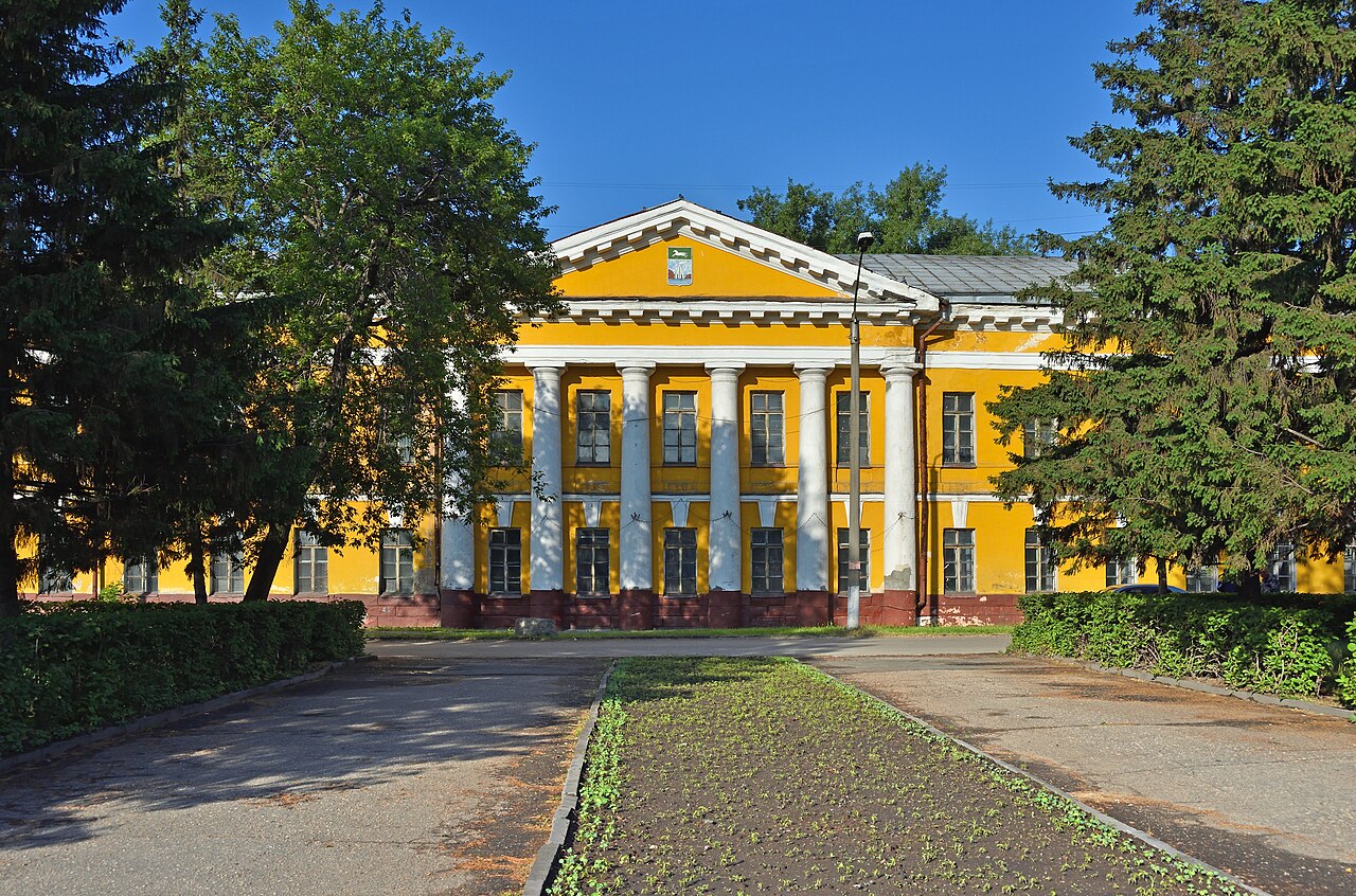 Здание горного госпиталя