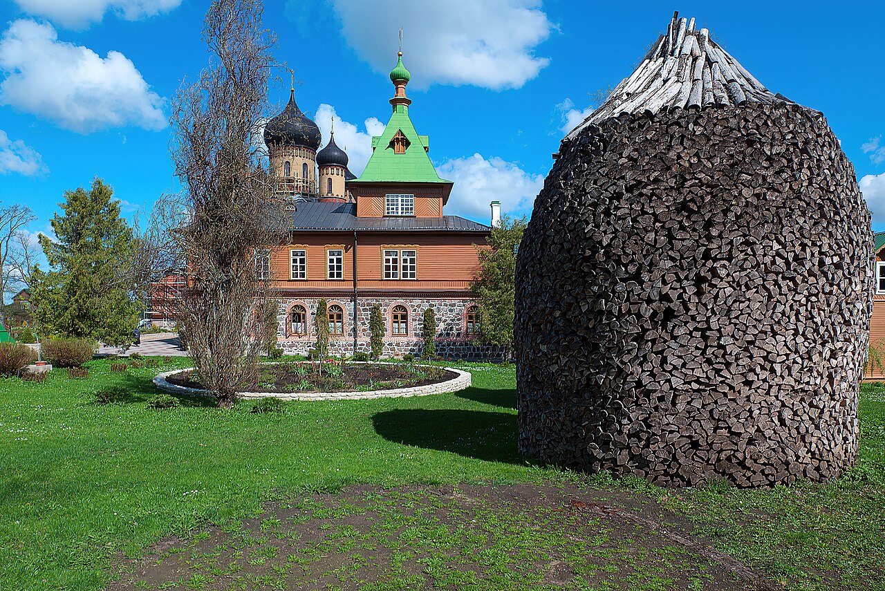 Дровница в монастыре