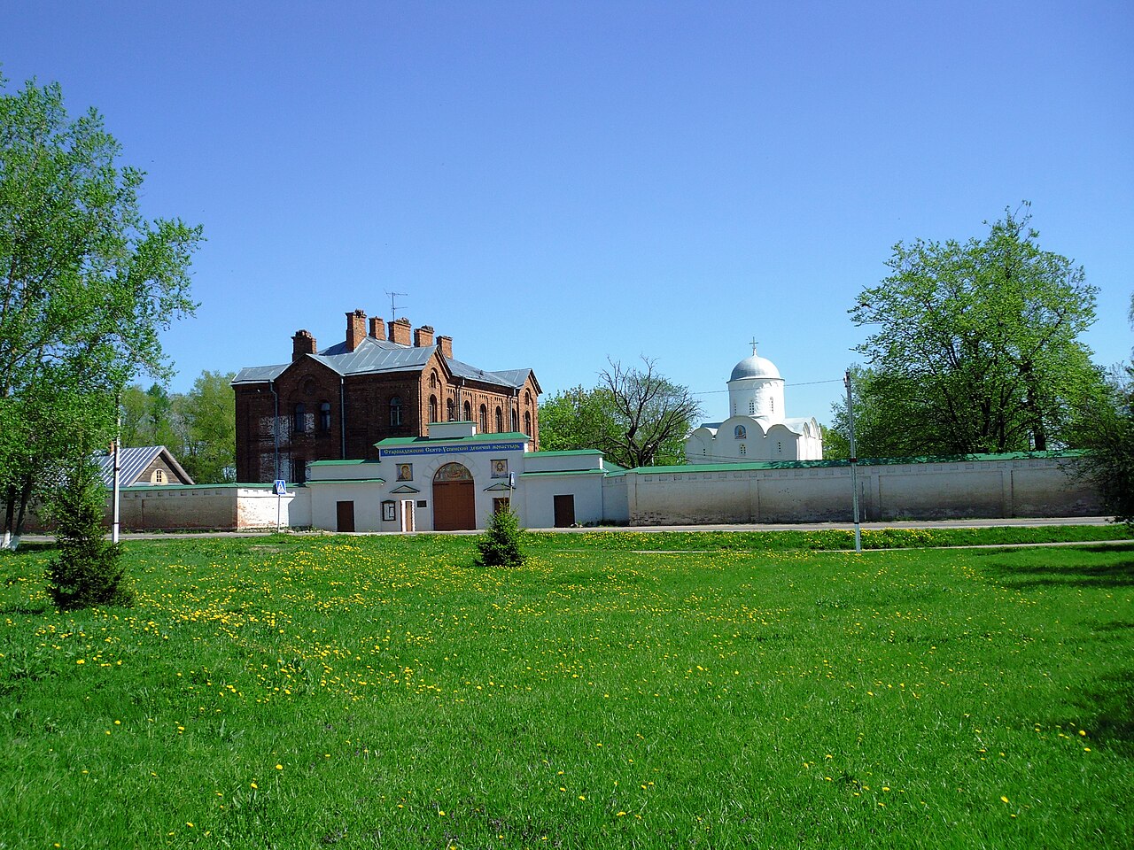 Успенский монастырь